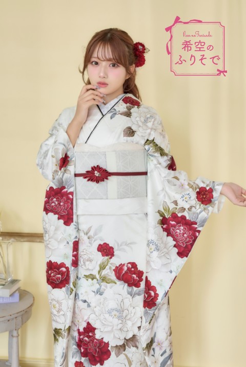希空の最新振袖